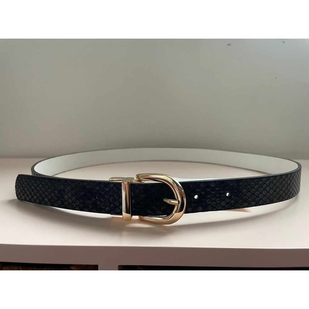 NWOT Black Snakeskin Style Belt
